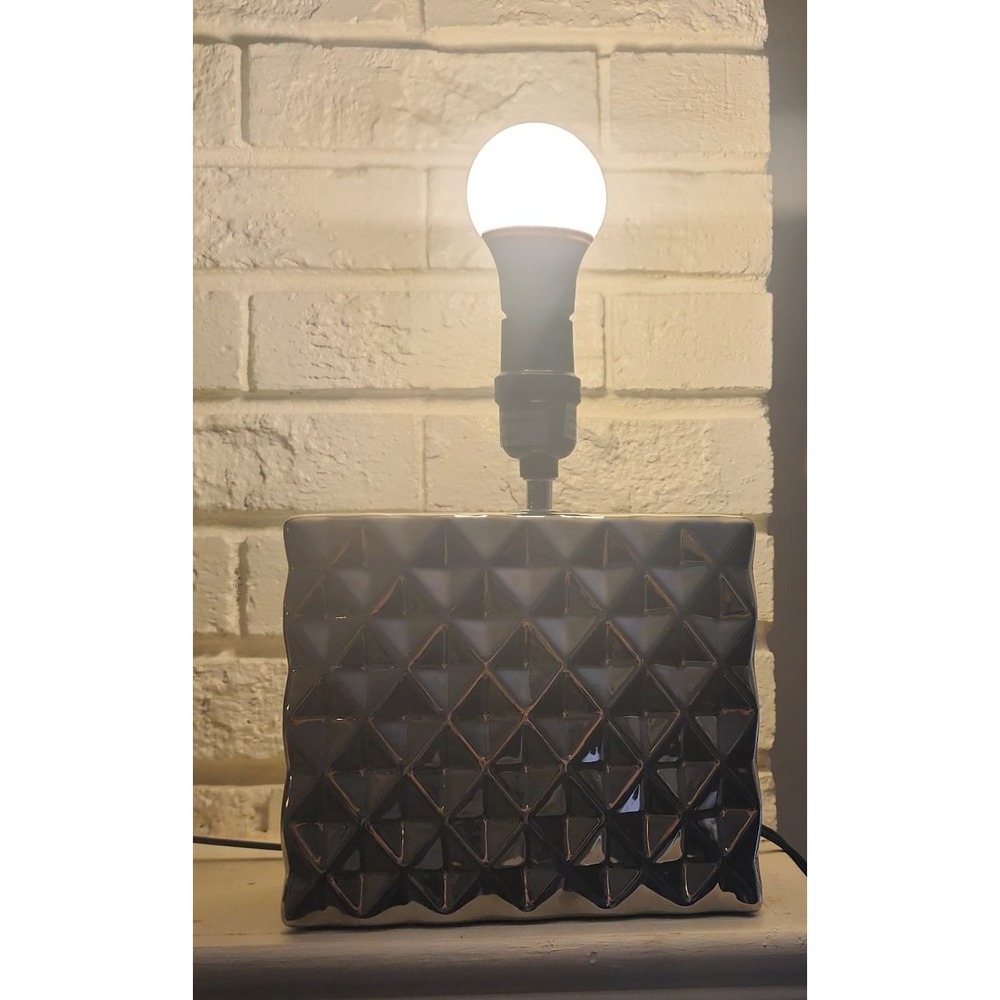 Geometric Lamp - Picture 5 of 9